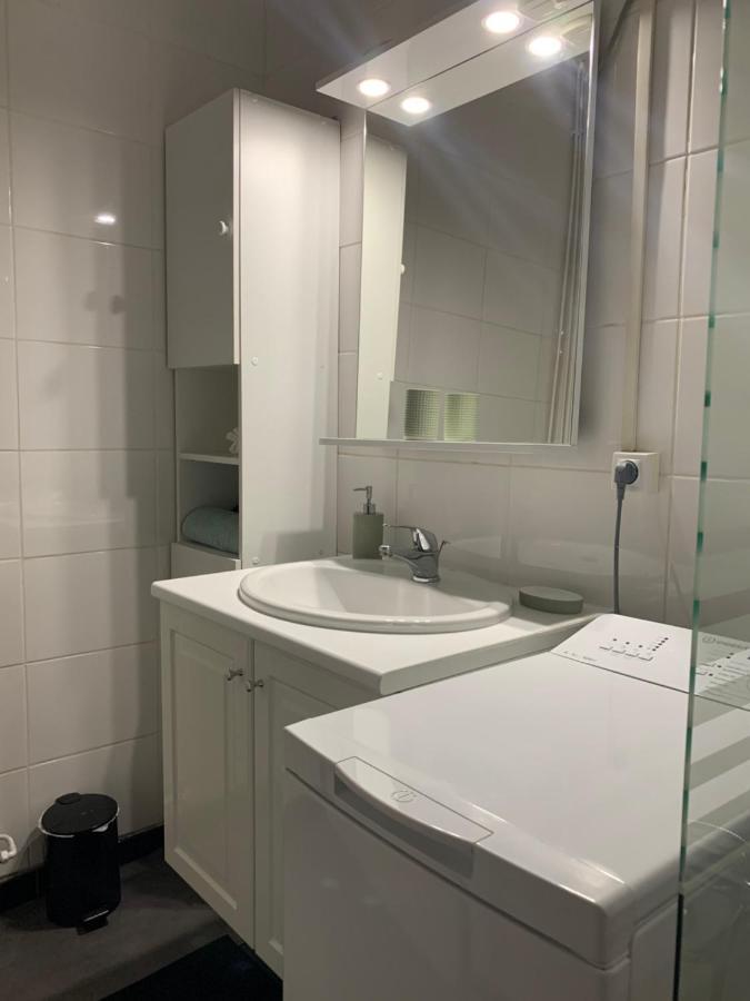 Joli Appartement En Plein Centre Libourne Exterior foto